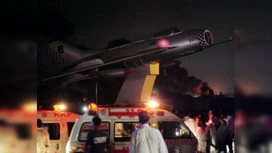 Atentado en una base militar pakistaní