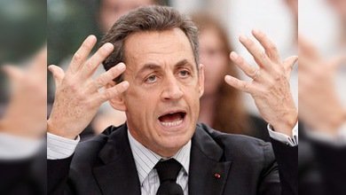 Nicolás Sarkozy: fue un "error" aceptar a Grecia en la Eurozona