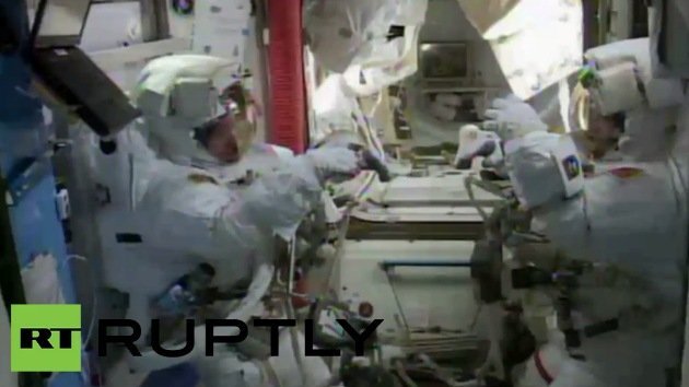 Video: EEI: Astronautas estadounidenses realizan caminata espacial