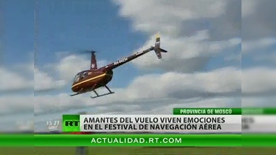 Festival de navegación aérea en la provincia de Moscú