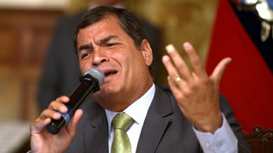 Correa a RT: Assange admira los procesos de cambios revolucionarios en Ecuador