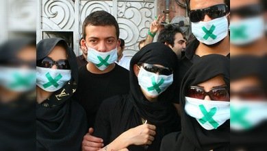 Irán cierra los periódicos indeseables