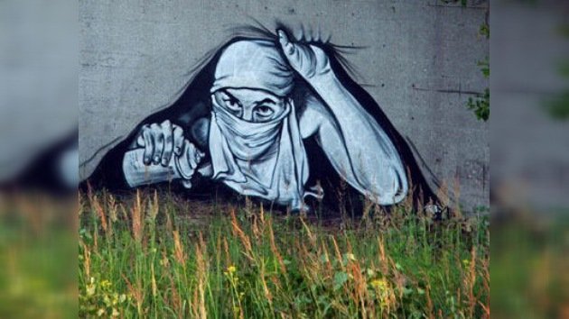 El arte urbano en Rusia esconde el rostro y expone sus obras