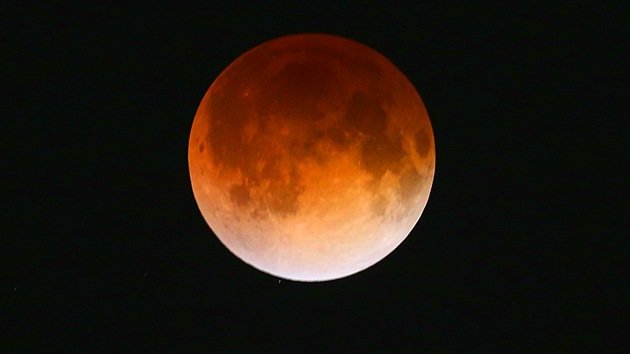 Video: Prepárense para un raro eclipse total de luna sangrante el 8 de octubre