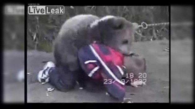 El luchador de UFC Nurmagomedov pelea con un oso a los 9 años