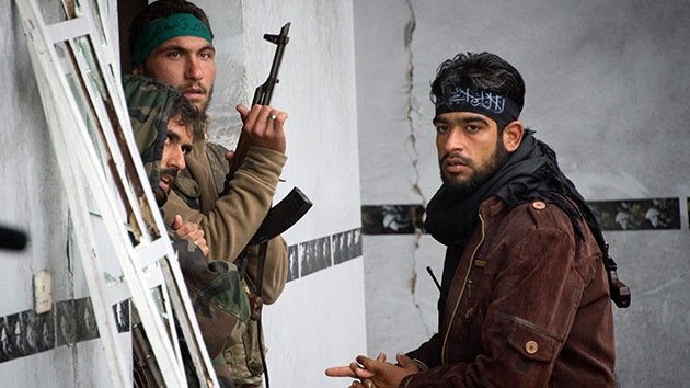 Se infiltran nuevos grupos de mercenarios extranjeros en las filas de los rebeldes sirios