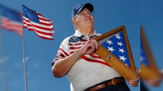 Falleció el autor de la actual bandera estadounidense