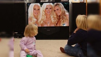 Clips de Playboy presentados en dos canales infantiles de TV