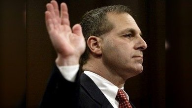 Escándalo en EE. UU.: Acusan al ex director del FBI de recibir dinero de terroristas