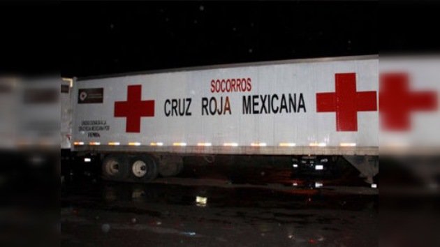 Más de 80 indocumentados trataban de entrar en México con un camión falso de Cruz Roja