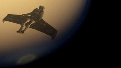 Estudio: los astronautas podrían moverse volando en planetas con baja gravedad