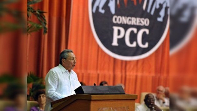 Raúl Castro elegido primer secretario del Partido Comunista de Cuba
