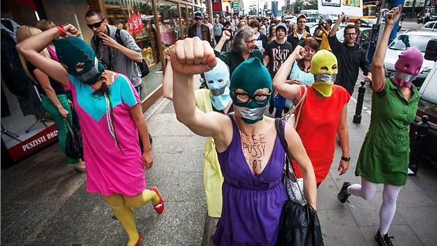EE.UU.: Simpatizantes de la banda punk rusa Pussy Riot, en contra del estado de Nueva York
