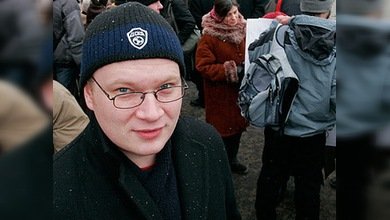 Los médicos esperan que el periodista Oleg Kashin empiece a hablar pronto