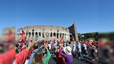 Una huelga general paraliza el transporte y otros servicios en Italia