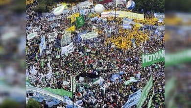Manifestación a favor de la reelección de Cristina Fernández paraliza Buenos Aires