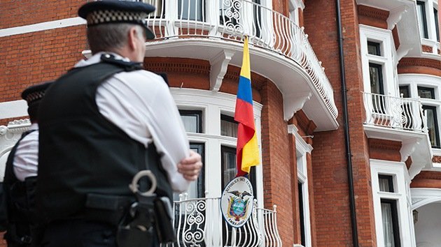La vigilancia de Assange tenía un precio: Reino Unido se gasta 4,5 millones de dólares