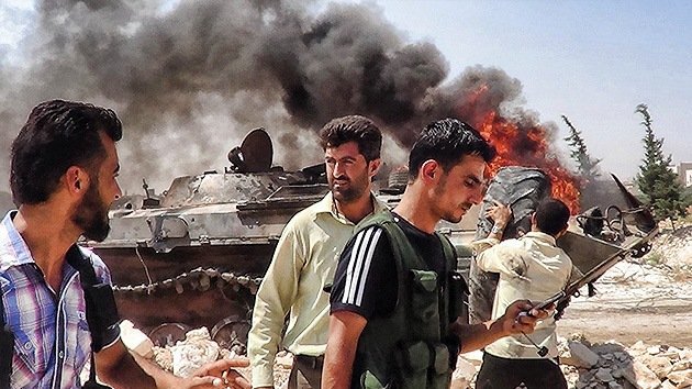 Un grupo armado toma como rehenes a los vecinos de una ciudad siria