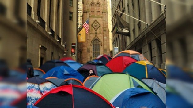 Ocupa Wall Street quiere quedarse a invernar al lado de una iglesia