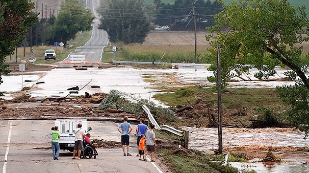 Video, fotos: Inundaciones en EE.UU. dejan al menos 5 muertos y un millar de desaparecidos