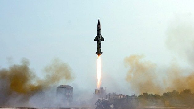 La India prueba un misil balístico con capacidad para portar una ojiva nuclear