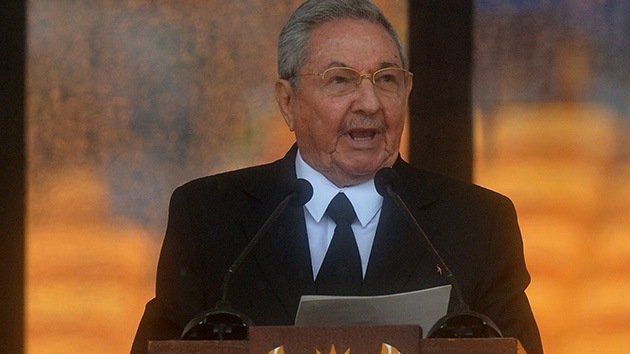 Raúl Castro anuncia una nueva ley de inversión extranjera para el mes de marzo
