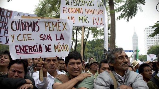 Fotos: Miles de mexicanos protestan contra la reforma energética