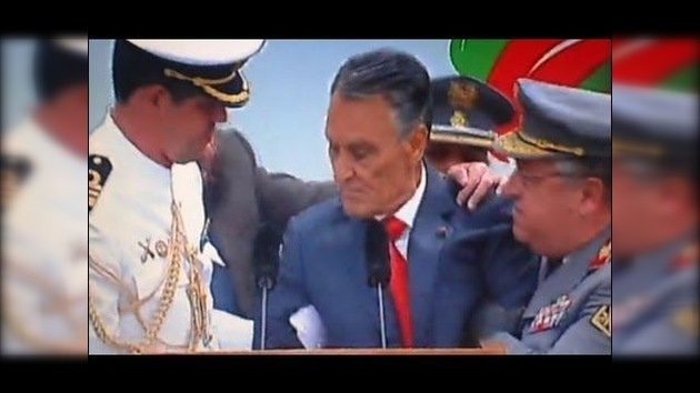 El presidente de Portugal se desmaya en pleno discurso