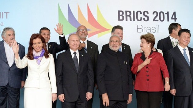 "EE.UU. se venga de Argentina mediante los fondos buitre por su interés por el BRICS"