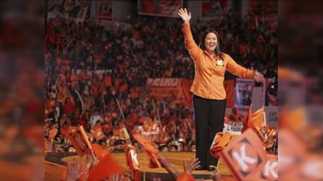 Amenazado el liderazgo de Keiko Fujimori en la carrera electoral de 2011