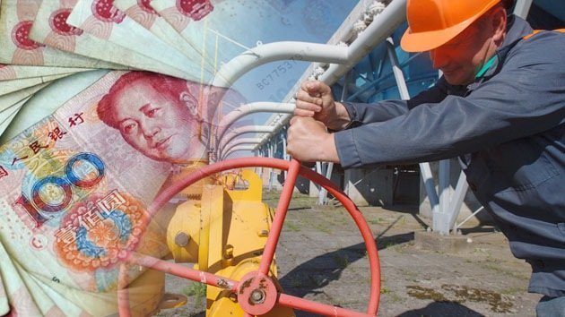 Compañías rusas optan por desdolarización y pago en yuanes