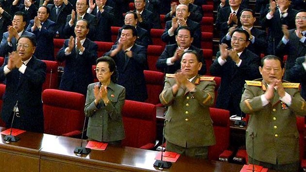 Corea del Norte: ahora es la tía de Kim Jong-un la que 'desaparece' de las fotos