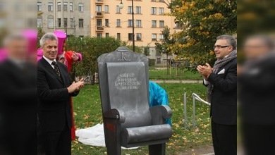 La nueva tradición teatral: el paseo de las butacas honoríficas