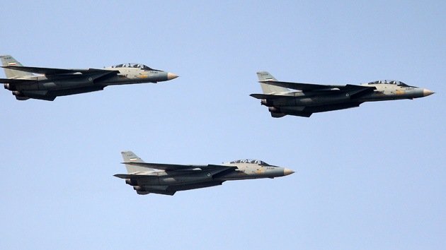 Irán armará sus cazas F-14 con "temibles" misiles de fabricación nacional