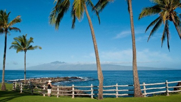 Los excesos del 1%: un multimillonario de EE. UU. se compra una isla de Hawái