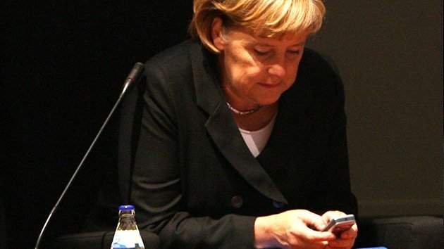 Merkel, víctima de las escuchas de EE.UU. que ella justificó: "Ya no está tan relajada"