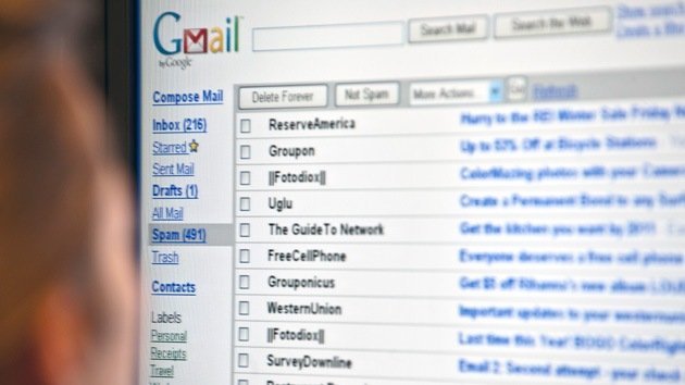 Google advierte a los usuarios de que escanea sus correos electrónicos