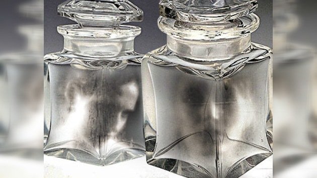 En Nueva Zelanda subastan a dos fantasmas atrapados en tarros de vidrio