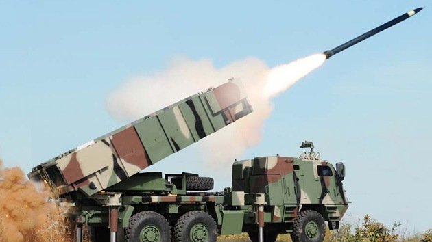 El Ejército brasileño adopta el lanzacohetes múltiple ASTROS 2020 de diseño propio