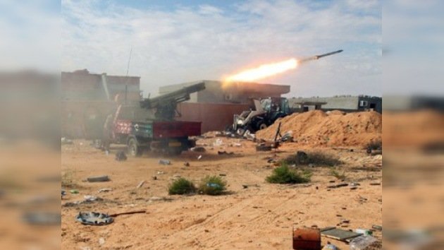 El CNT sigue asediando el centro de Sirte, la ciudad natal de Gaddafi