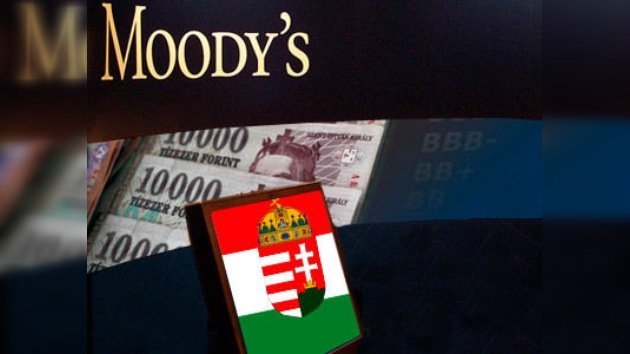 La nota de calificación de Hungría, 'bono basura' para la agencia Moody's