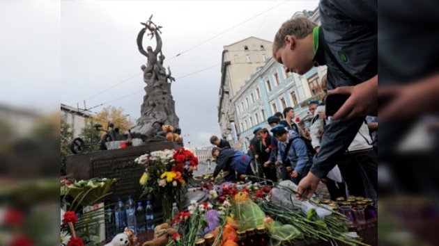 Rusia recuerda a todas las víctimas del terrorismo en el 7º. aniversario de Beslán