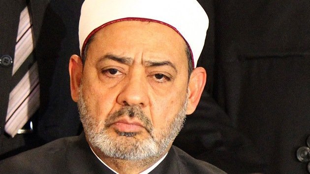 Uno de los imanes más influyentes de Egipto pide que la ONU criminalice los insultos al islam
