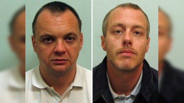 Dos asesinos racistas reciben sentencia en Reino Unido casi 20 años después