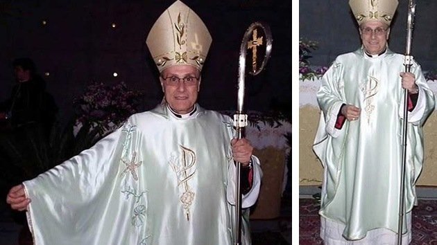 Obispo siciliano oficia vestido de Armani en plena crisis