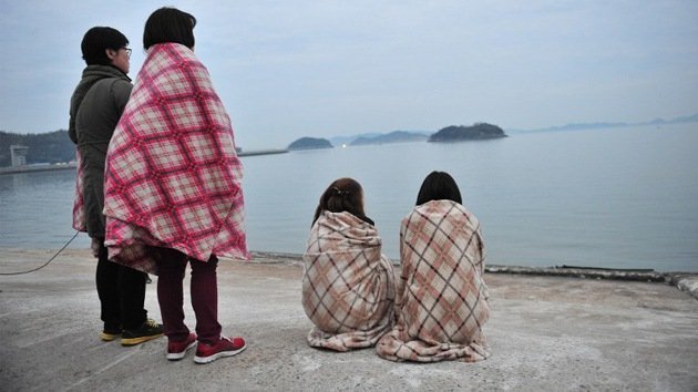 "Todavía no hemos muerto": estudiantes envían mensajes desde el barco surcoreano siniestrado