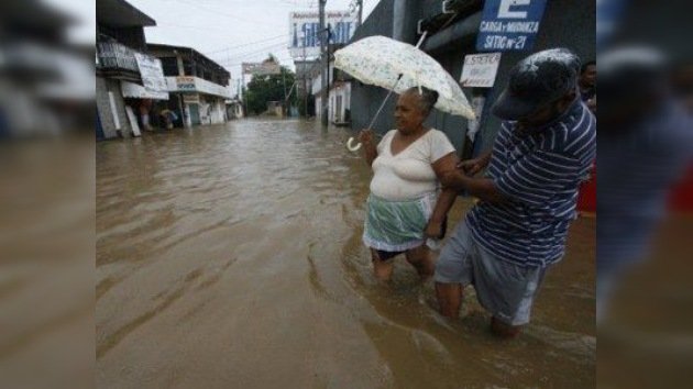 Se mantiene la alerta amarilla en México por la tormenta tropical Arlene