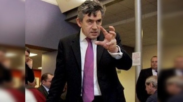 Gordon Brown rechaza las acusaciones de maltratos a sus subordinados