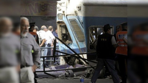 Al menos 50 muertos y centenares de heridos en un accidente de tren en Buenos Aires