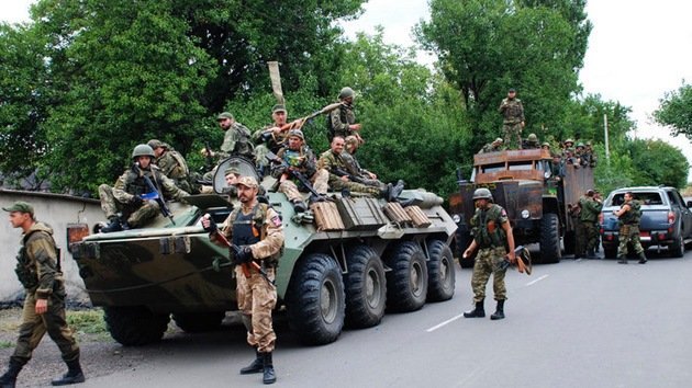 'Le Monde' buscaba al "ejército fantasma ruso" pero halló a muchos europeos en el este de Ucrania